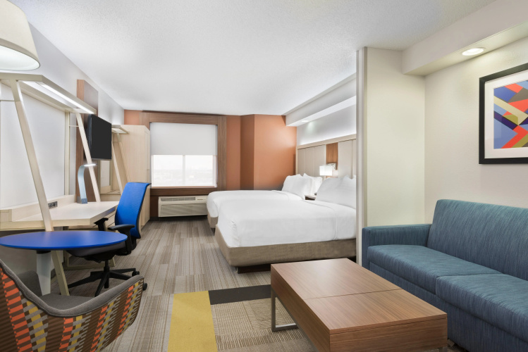 Holiday Inn Express & Suites Nearest Universal Orlando photo 8