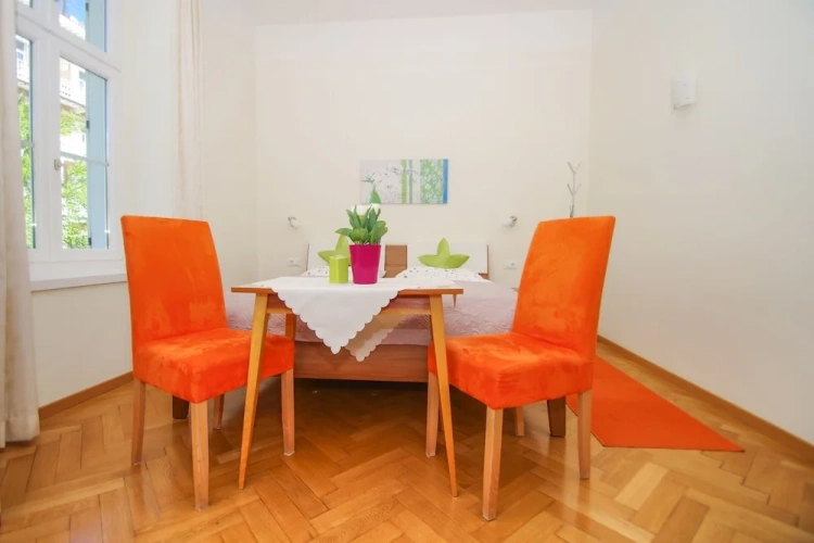 1 Bedroom Standard Double room with balcony
