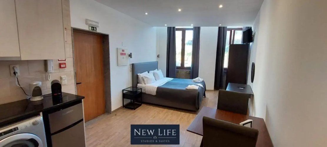 NEW LIFE - Studios & Suites