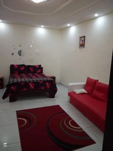 3 Bedrooms Apartment