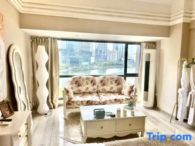 Standard Double room with lake view