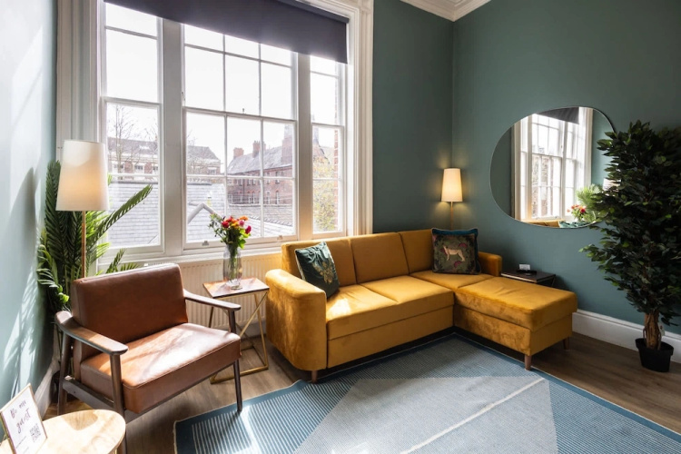 Host Stay The Falkner Quarters I and II