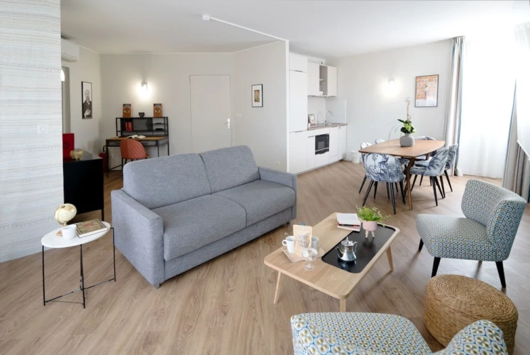 Single Apartment