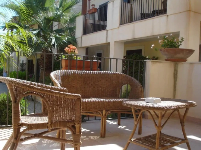 2 Bedrooms Apartment