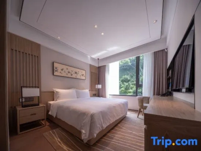 2 Bedrooms Suite
