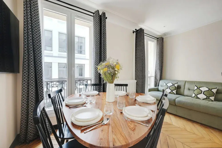 Charming apt - 2br/6p - Ternes/ Arc de Triomphe