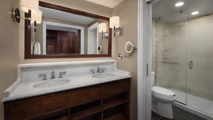 Disney's Yacht Club Resort photo 16