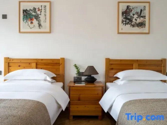 Premier Triple room with balcony
