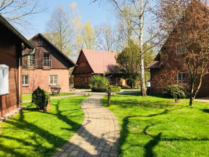 3 Bedrooms Cottage