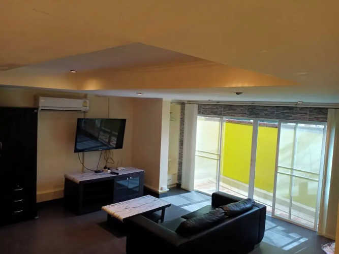 Spacious 65sqm Luxury Loft Studio Type Apartment 101b