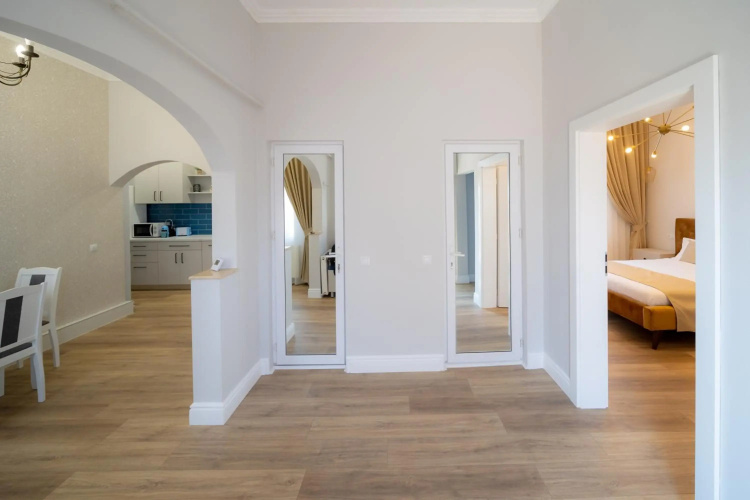 BlueSky Ultra-Central Premium Apartment