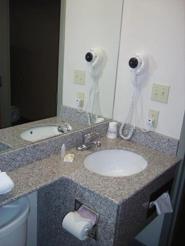 Deluxe Double Suite