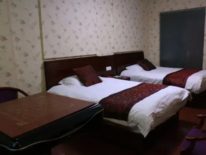 Hailun Hotel