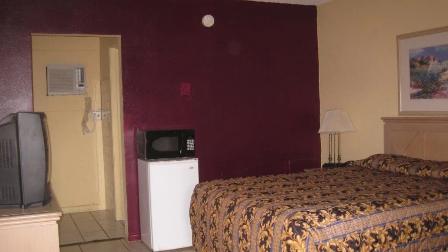 Dunedin Cove Motel