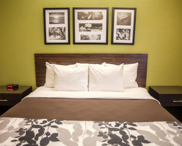 Sleep Inn & Suites