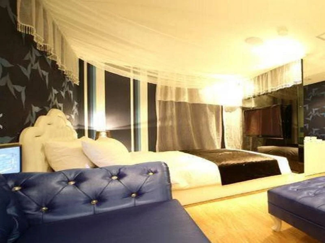 Ever Tourist Hotel