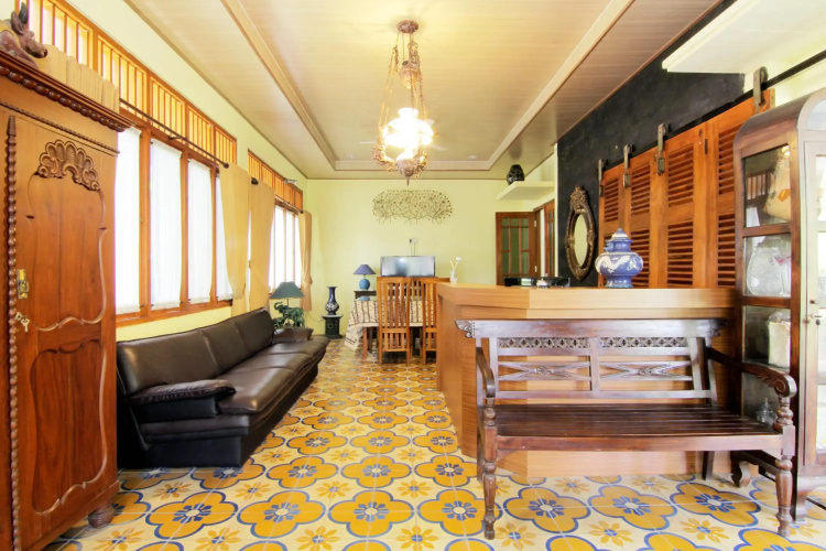 Embe Joglo Homestay