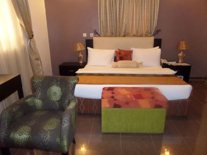 Suru Express Hotel