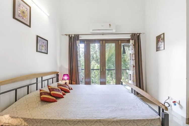 GuestHouser 2 BHK Apartment b45c