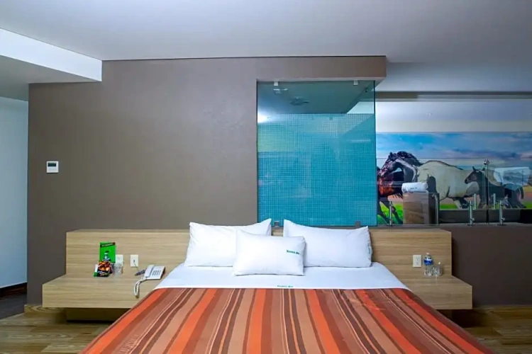 Double Suite