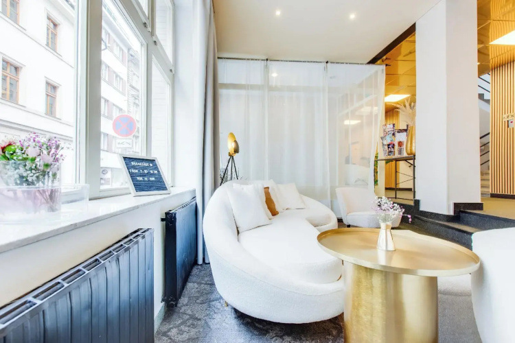 Andante Hotel