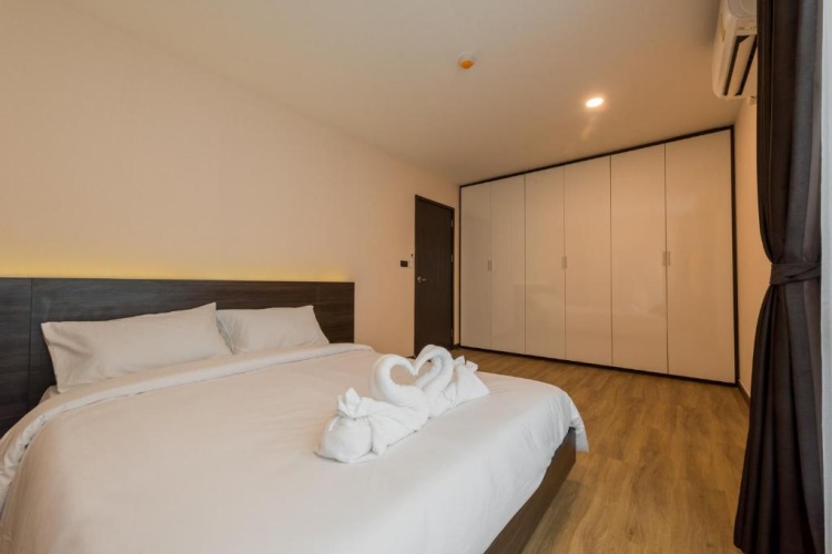 Quadruple Suite