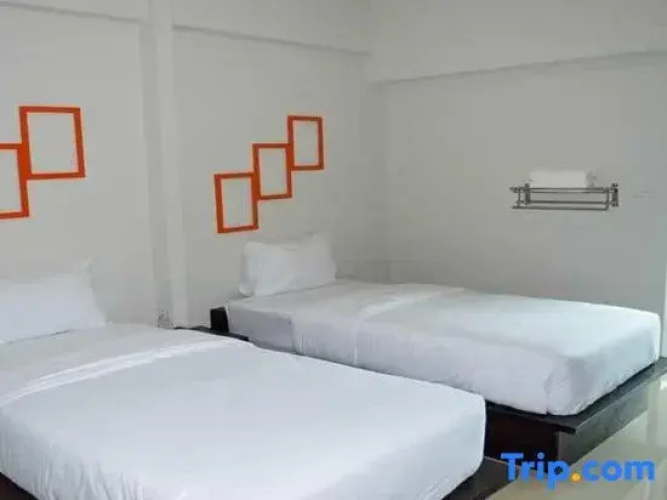 Soi 4 Service Residence