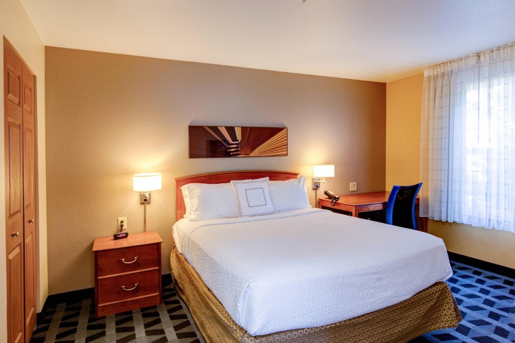 2 Bedrooms Suite