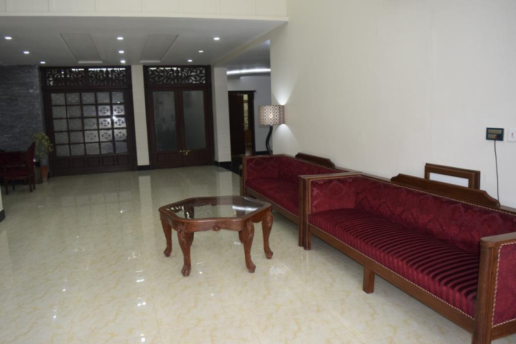Green Palace Guest House