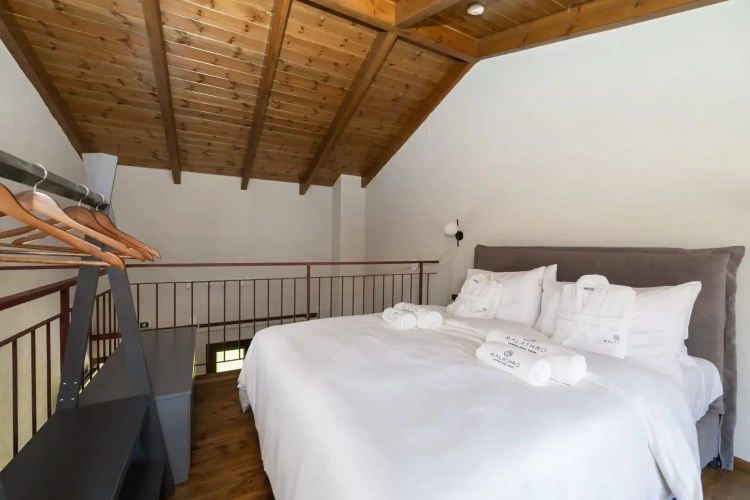 2 Bedrooms Twin Apartment