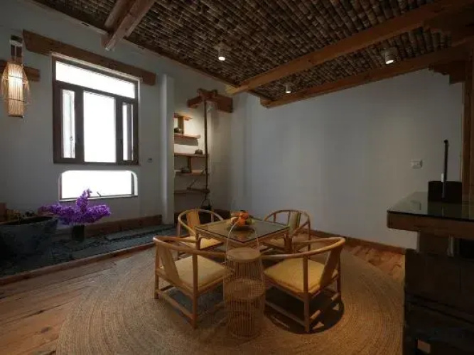 Senhuoyeshe B&B