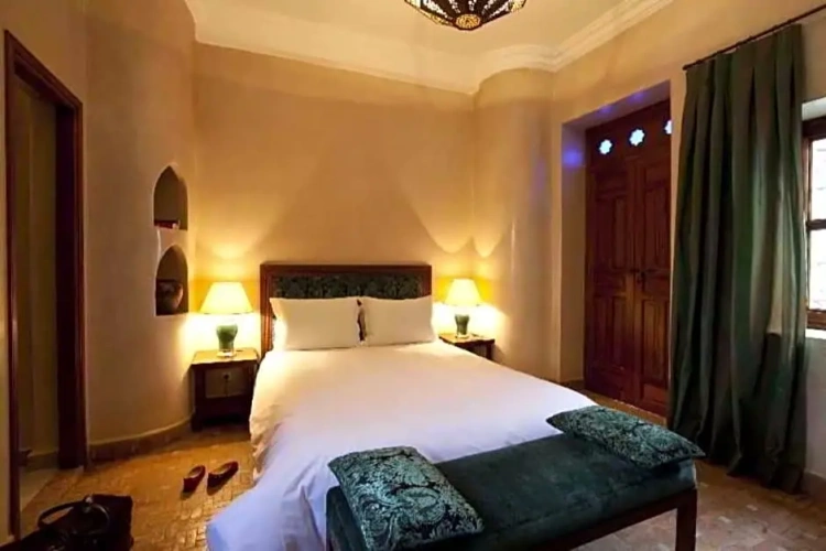 Standard Double room with view