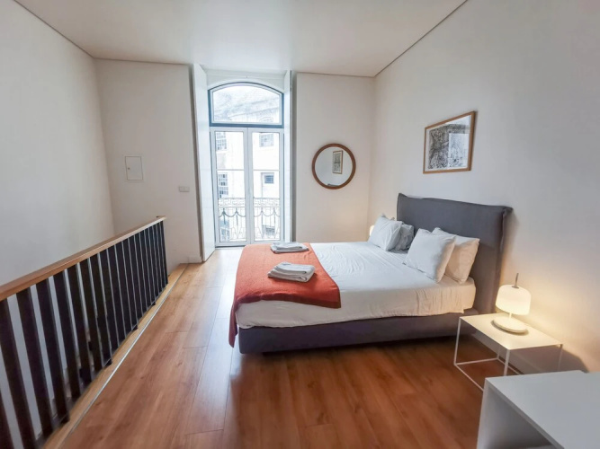 Fanqueiros Apartment