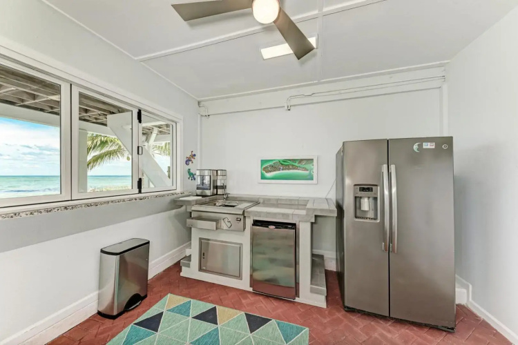 Dolphin Tales - 836 S Bay