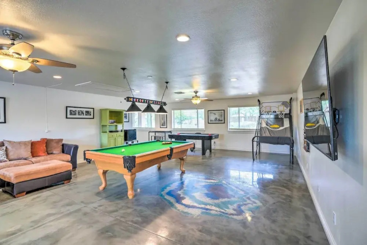 Modern Glendale Desert Destination w/ Patio!