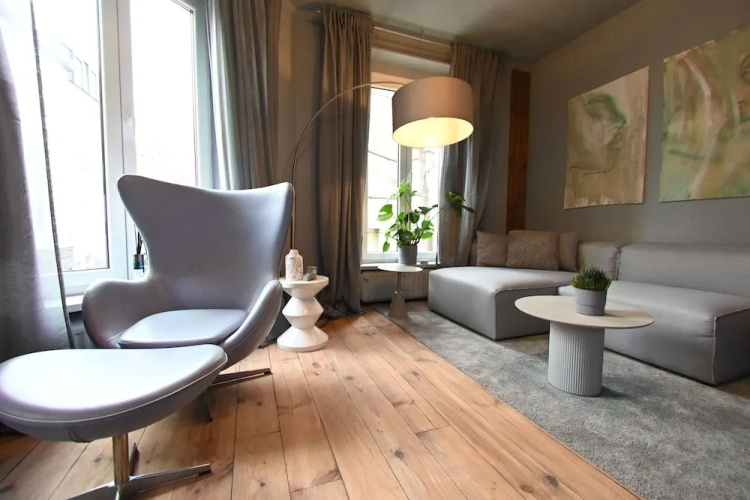Cheap Luxury Stay From 50 Pppn