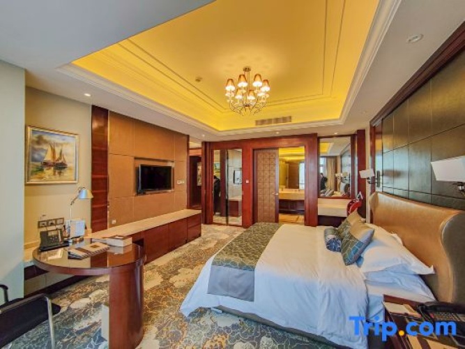Superior Double Suite