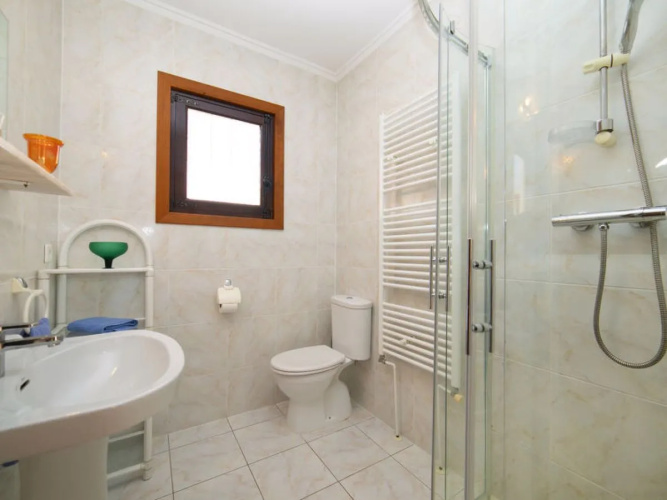 House Cecile Calpe/Calp
