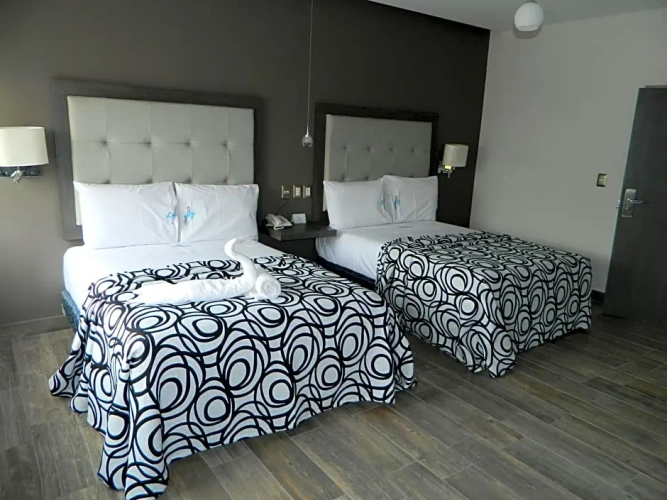 Standard Double room with city view