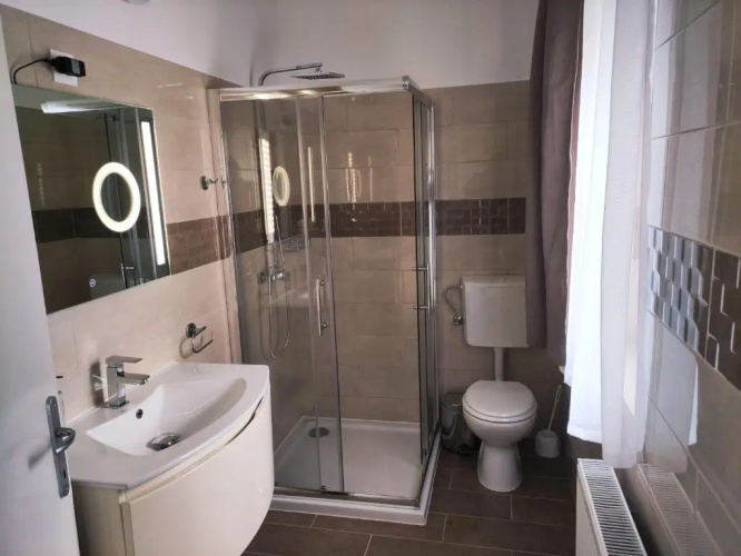 Zsanett Appartement