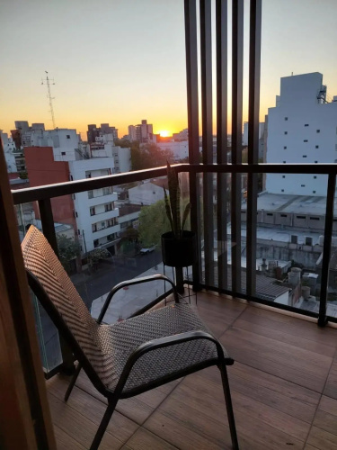 EXCELENTE y completisimo monoambiente con cochera