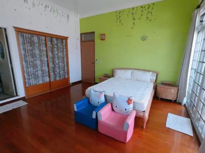 Place Backpackers