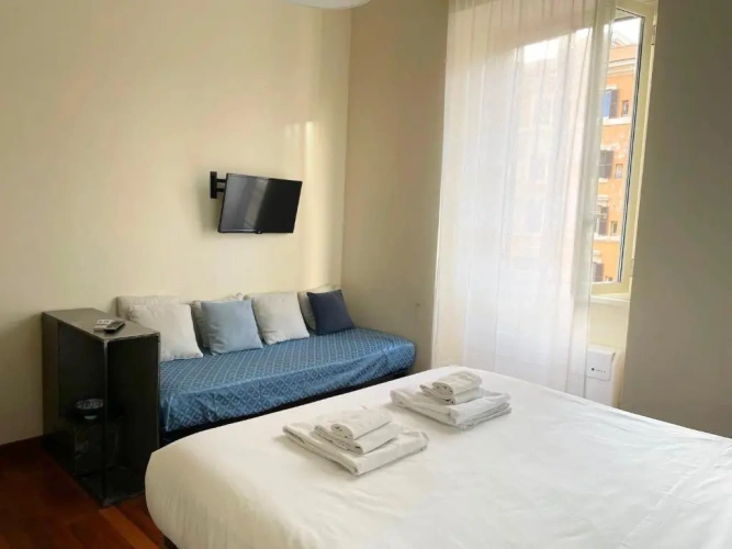 2 Bedrooms Apartment