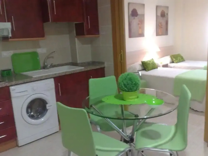 Triple Apartment - Double and Single bed 1