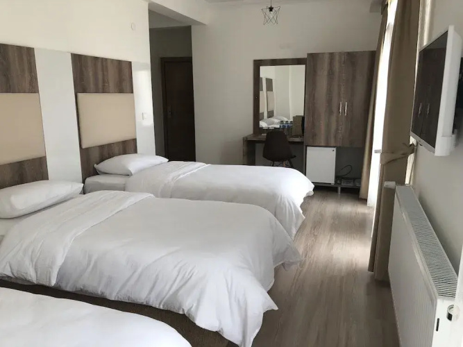 Line Suite Hotel