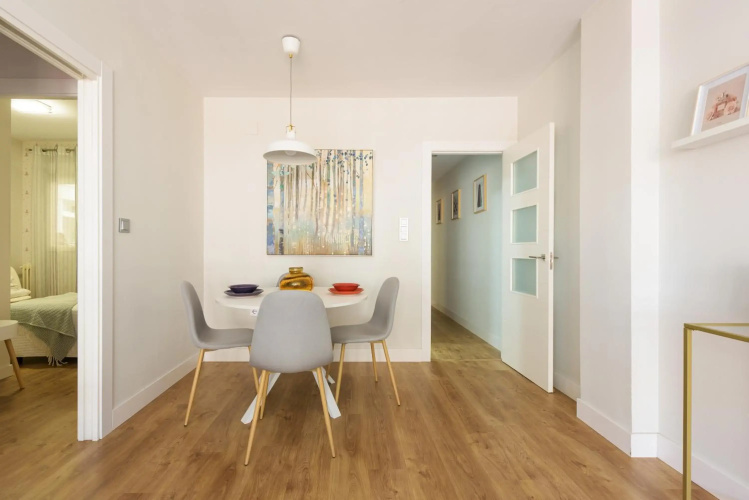 Apartamento centrico parking aire acondicionado y wifi