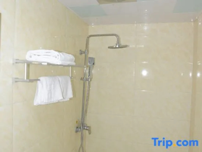 Pujiangzhixing  Hotel