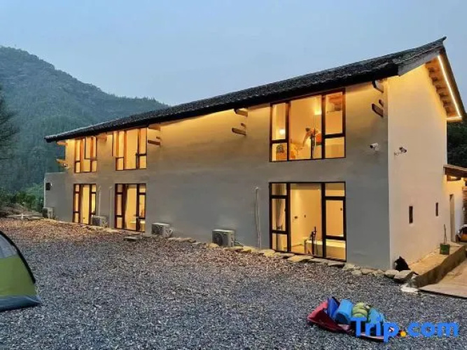 Oak Forest Homestay