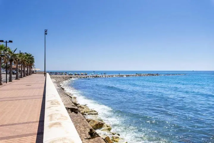 1ste line sunset beach apartment Fuengirola