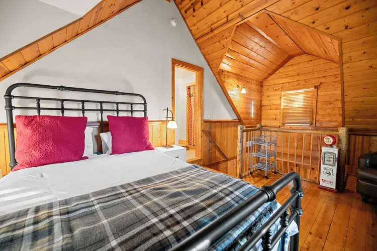 Fox Cabin